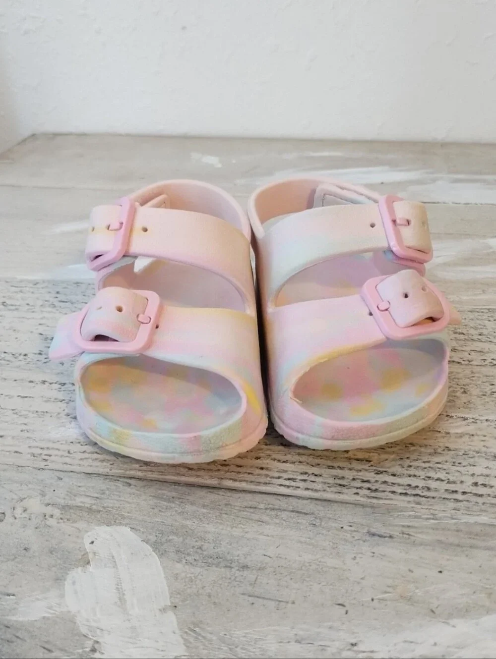 Girls sandals Double Buckle SandalsColor:Multi size 5-6